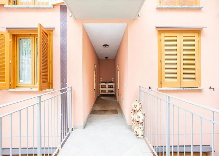 דירה La Breva - Terrazzo Panoramico Vista Di Dorio
